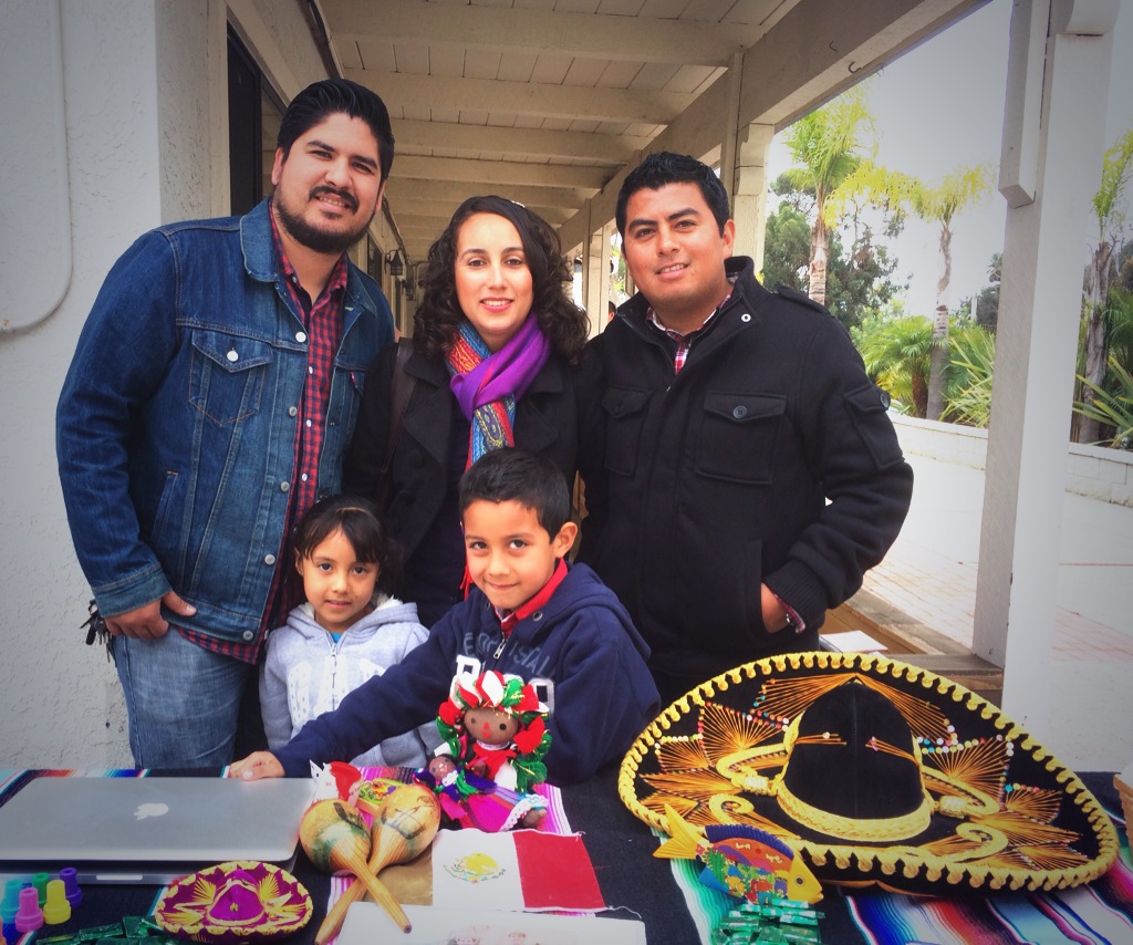 Tury Nuñez with Martha and Abraham Velazquez and their children Salmai and Gadiel