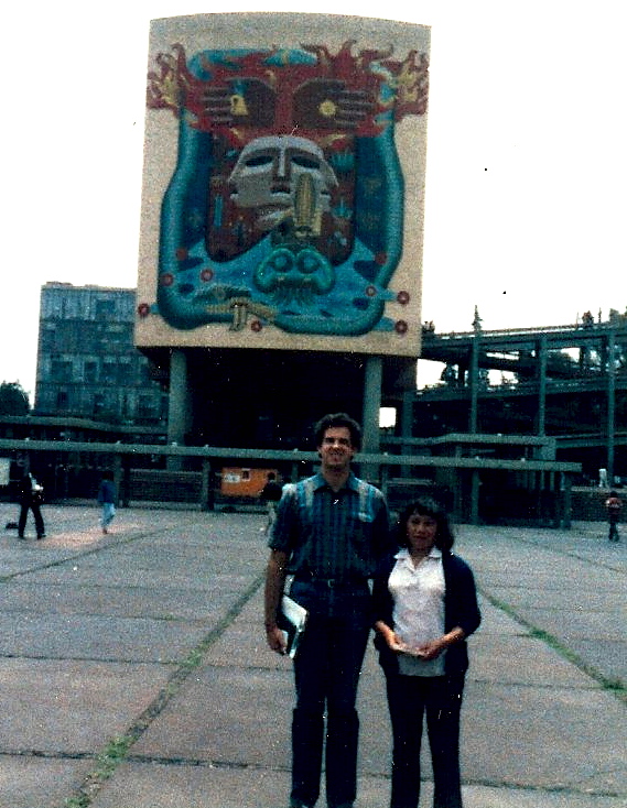 Dave sharing the gospel in Mexico City with Isabel Cisneros