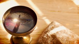 The Lord's Supper, image by www.adcrucem.org