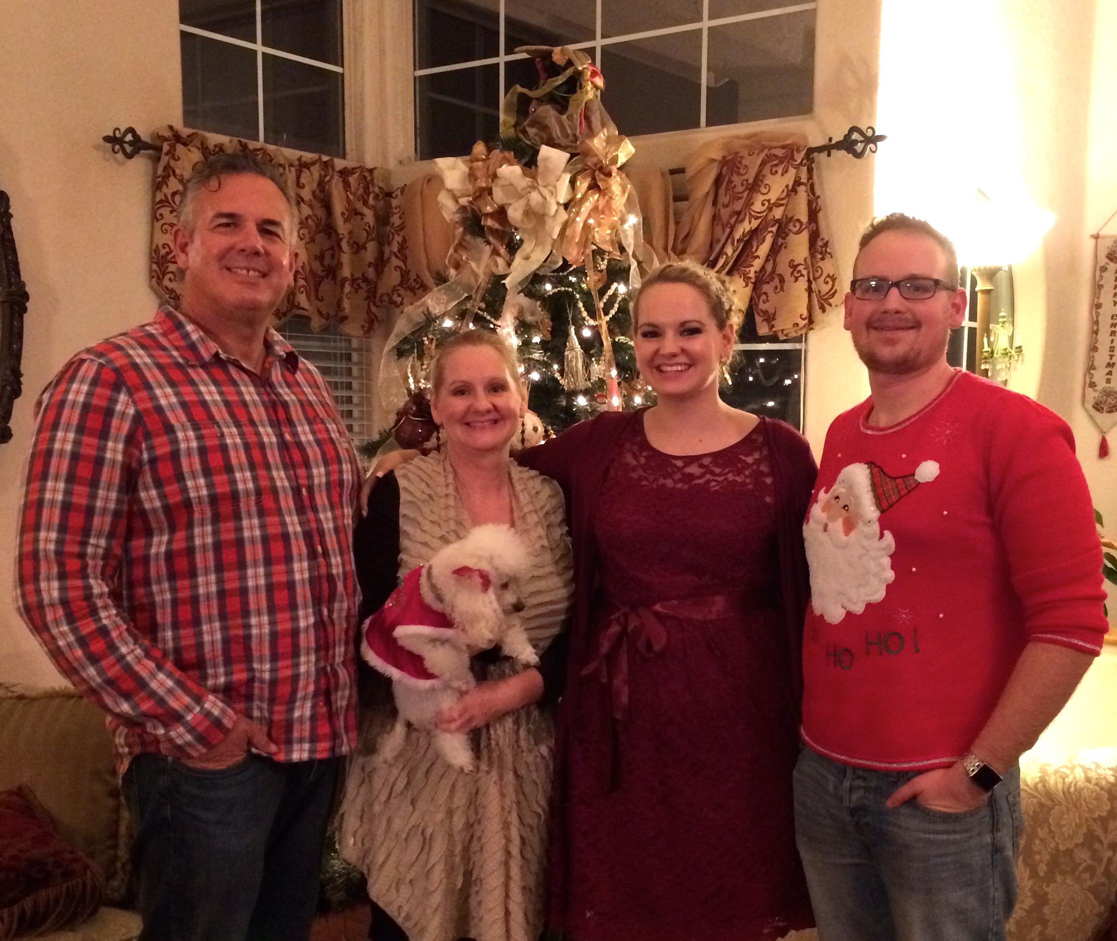 Dave, Dawn, Hannah and David Jr. with Daisy the dog