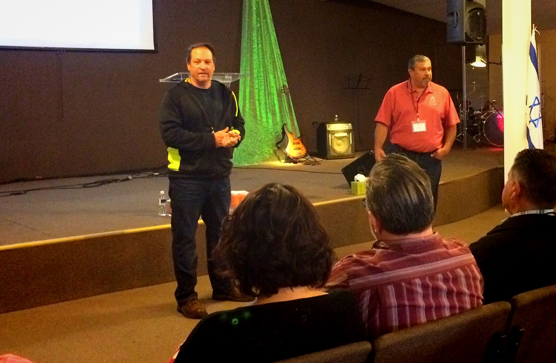 JD Pearring & Daniel Nuñez leading the Discovery Center