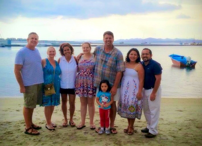 Dave, Dawn and Hannah with Peter & Jenny, Victor, Fanny and Xaris in La Paz