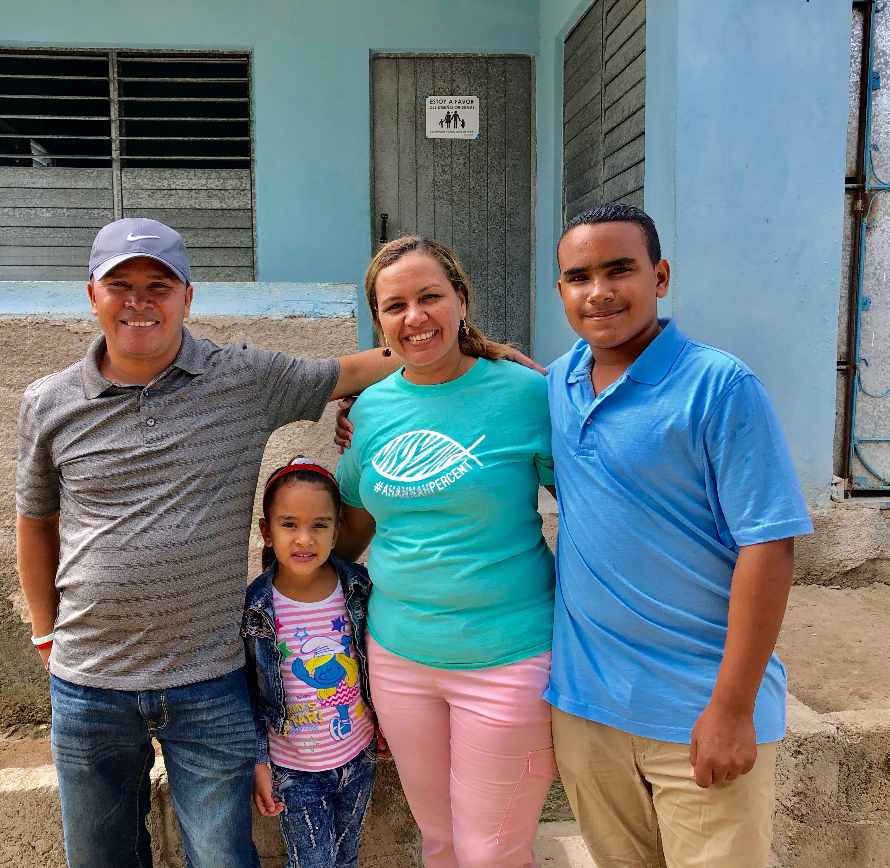 Luis & May with their children Zuri & David