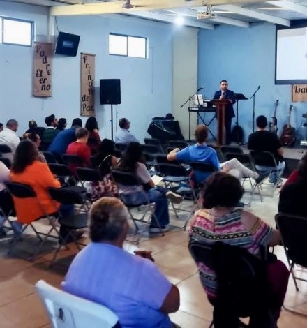 Vida Durango, Pastor Noe Reyes.