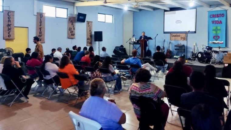 Vida Durango, Pastor Noe Reyes.