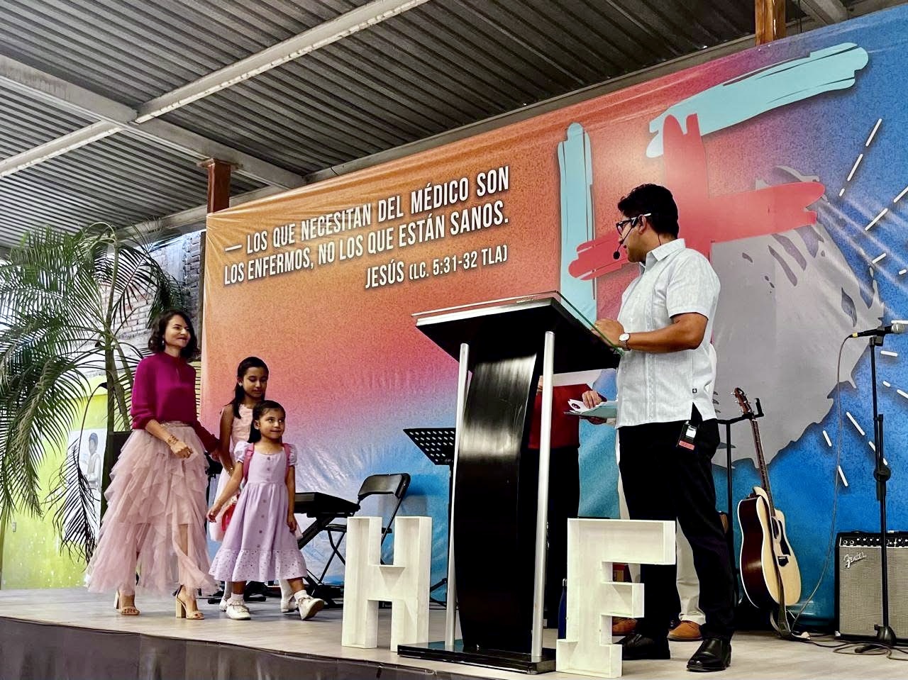 Pastor Eliel with his wife Jessica and two daughters Sarvia and Tirsa.