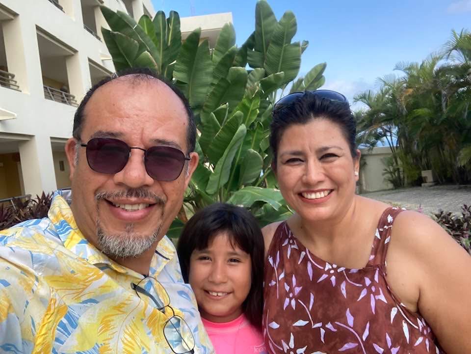 Pastor Benjamin, his daughter Sofi, and his wife Blanca