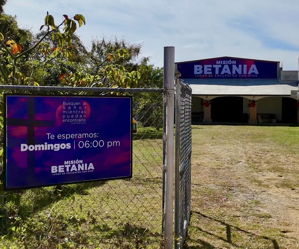 Iglesia Betania, Mission Church of Hospital de Fe in Oaxaca.