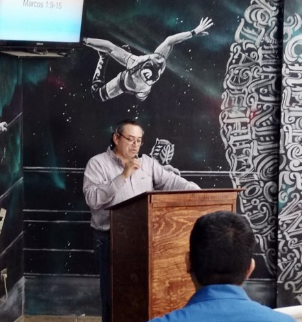 Pastor Arturo delivering the message at El Camino (The Way) Church.