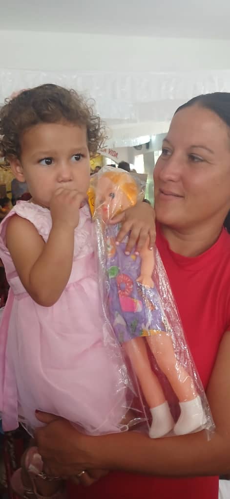 Dayana and her daughter Hannah, who was named in honor of our dear daughter.