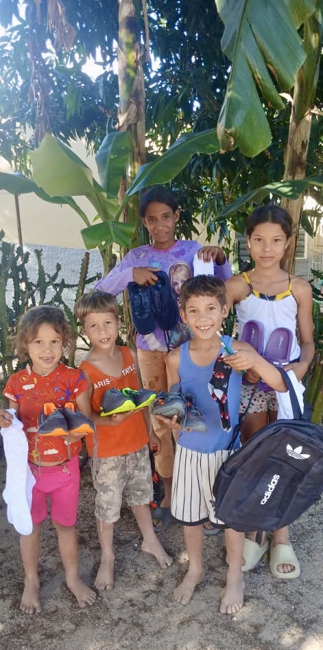 Family that is being blessed by Hannah's Toys of hope