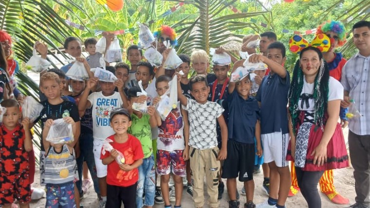 Hannah's Toy of hope VBS outreach for children